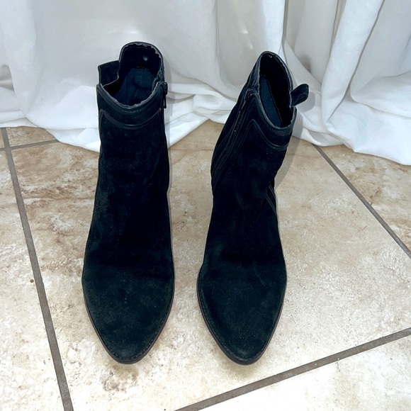 Coconuts by Matisse Black Suede and leather booties - Picture 2 of 5